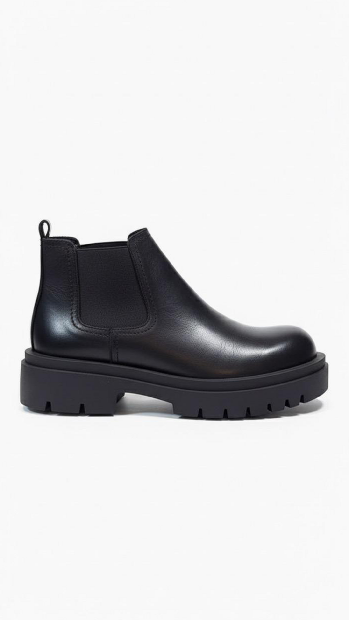 Jumel BRAN Oversized Leather Chelsea Boots